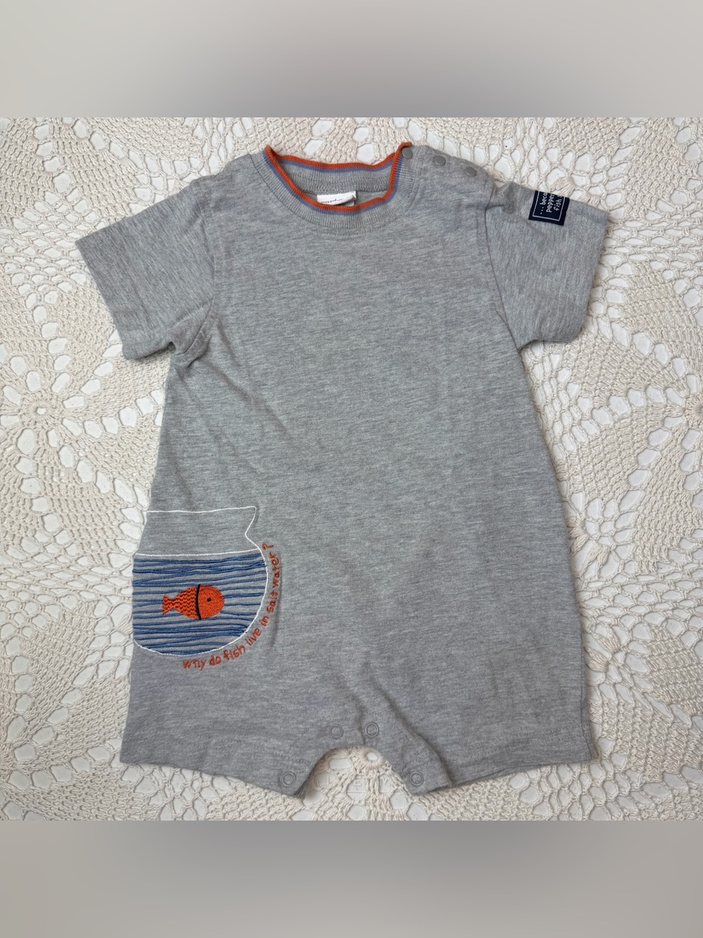 Vintage Y2K Carter's Baby Boy 12-18 Months Goldfish Embroidered Short Romper